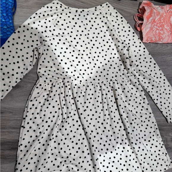 A selection of girls dresses, tops, leggings, accessories all in EUC. - Picture 4 of 12